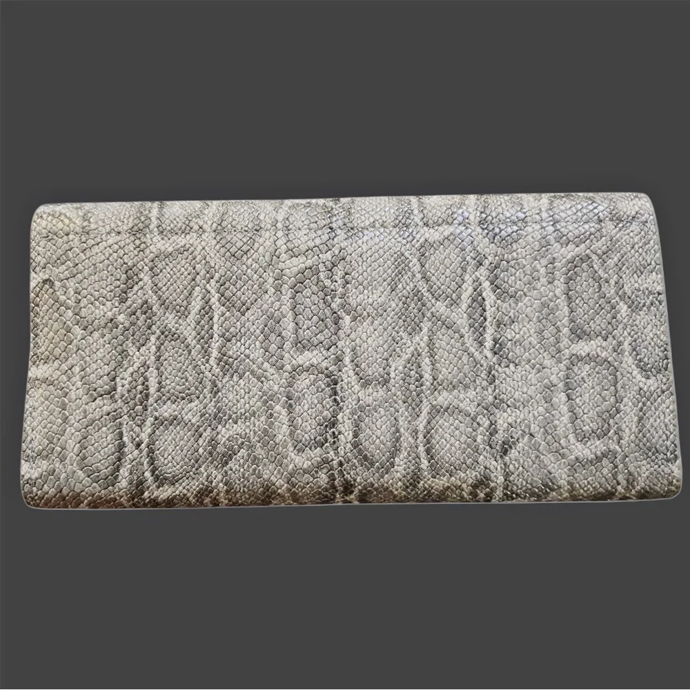 Simply Southern Gray Snake Skin Faux Leather Wallet NWT